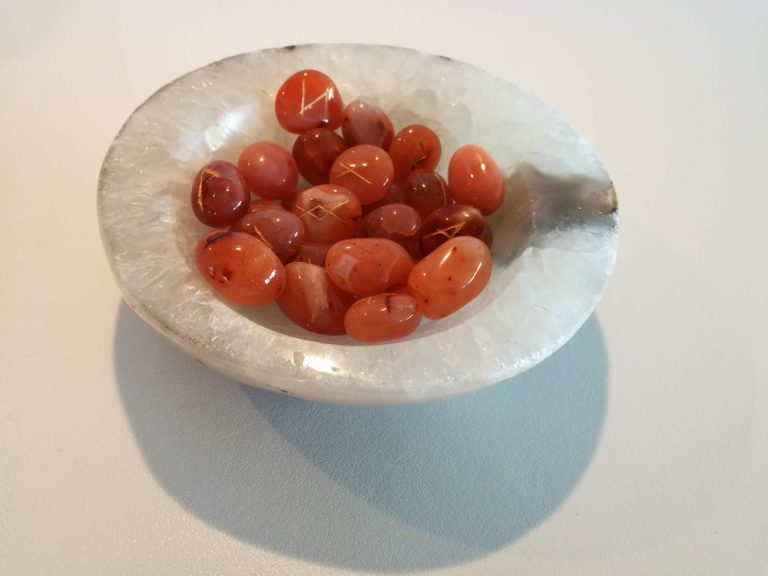 Crystal Runes Set Carnelian