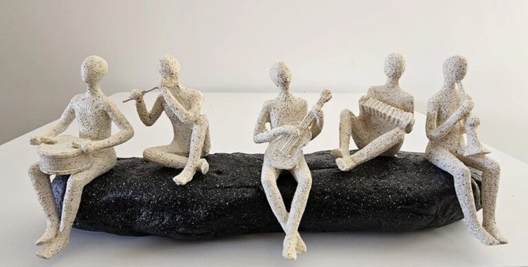Musical Figurine